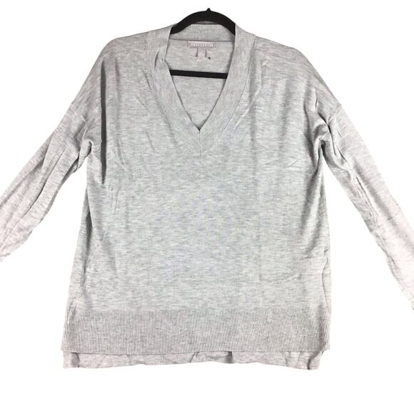 Chelsea 28 Women’s XS Oversized V-Neck Sweater Hi-Low Hem Gray Cashmere Blend - Picture 1 of 10